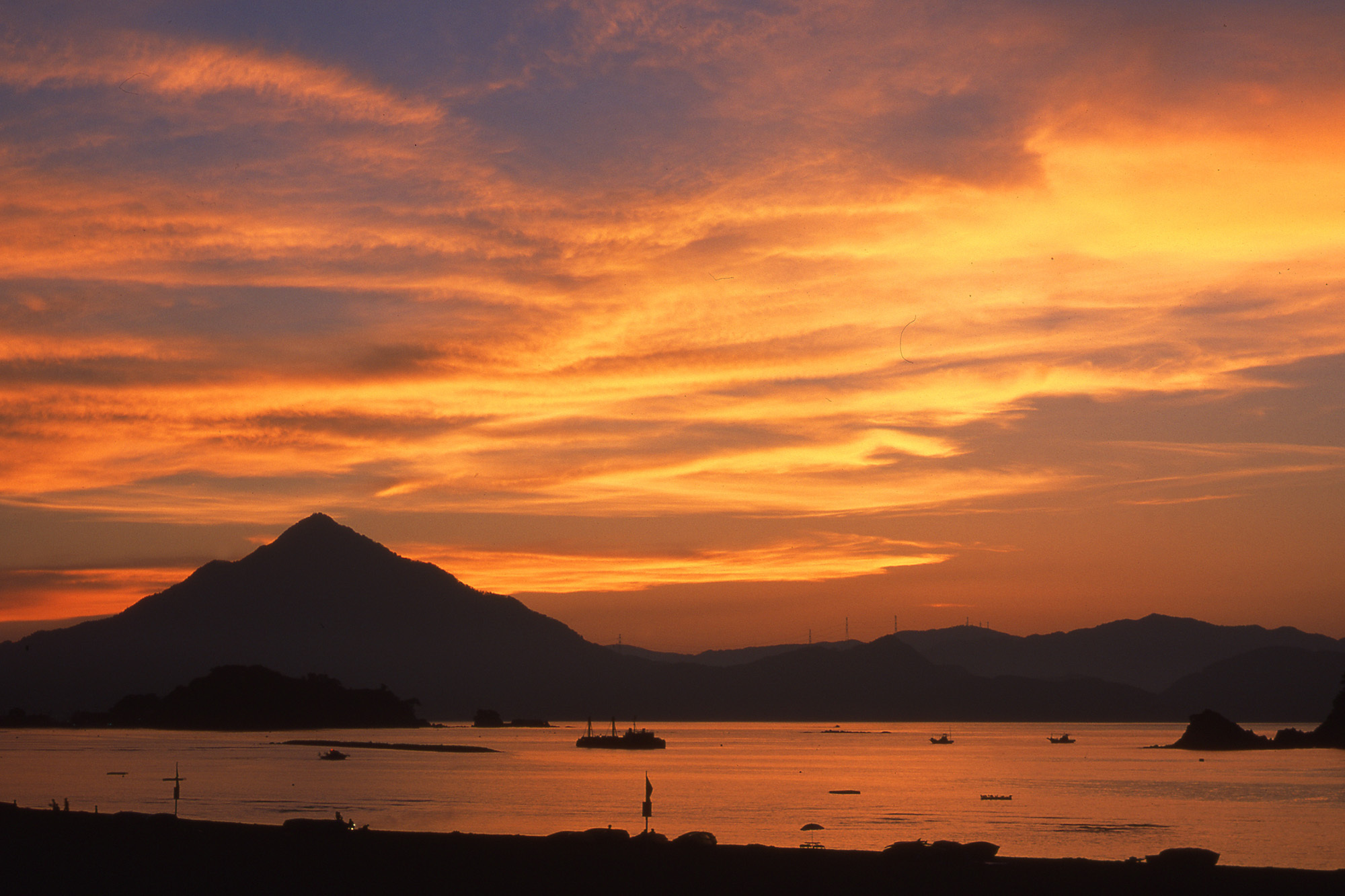 夕日　和田　4：３